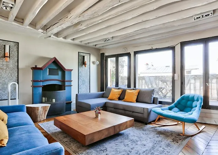 Le Marais Superb Terrace Free Netflix *